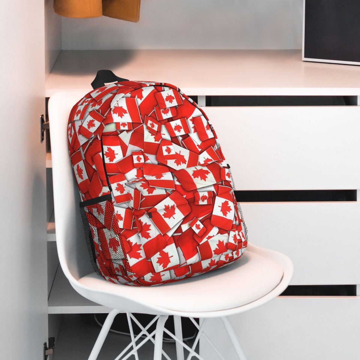 Mochila con diseño de bandera  - Women Bags Canada reseña y precio