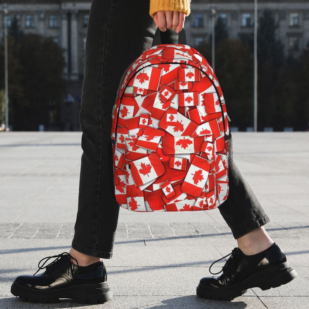 Mochila con diseño de bandera  - Women Bags Canada reseña y precio
