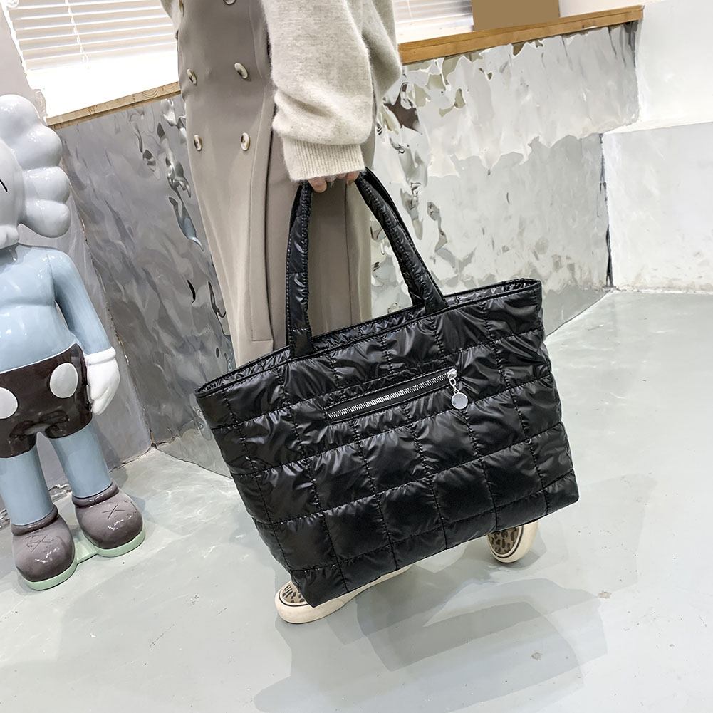 Bolso tote acolchado con crema - Women Bags For Office Use reseña y precio