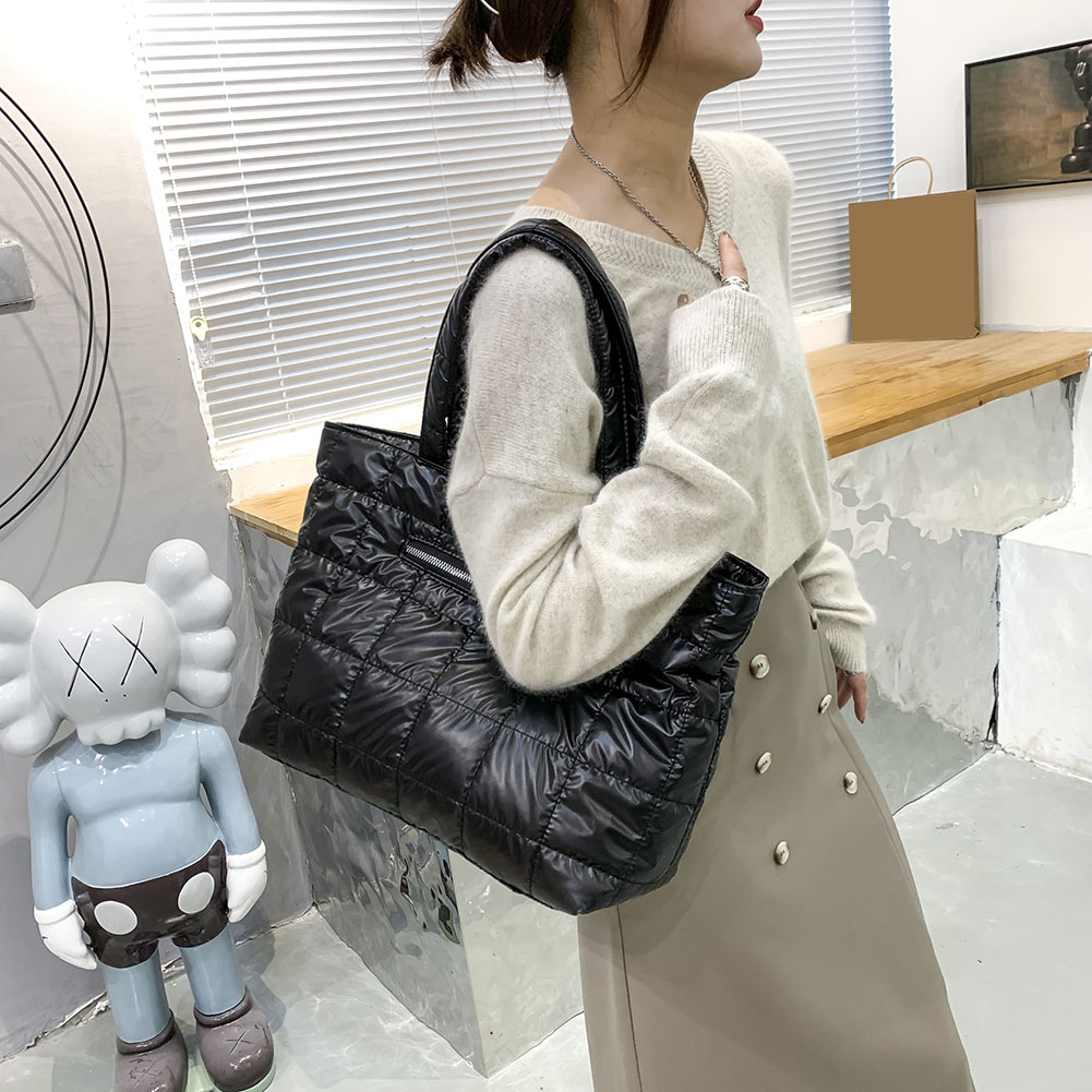 Bolso tote acolchado con crema - Women Bags For Office Use reseña y precio