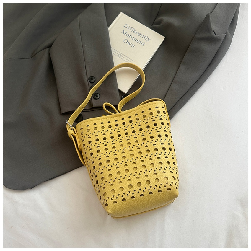 Bolso de cubo grande de cuero  - Women'S Kipling Bags reseña y precio